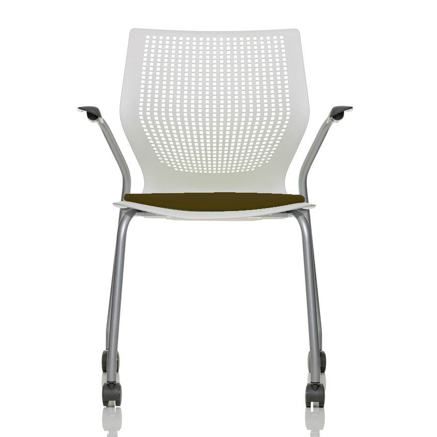 Pre-Owned Knoll MultiGeneration Side Chair